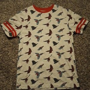 Birds shirt. Size small